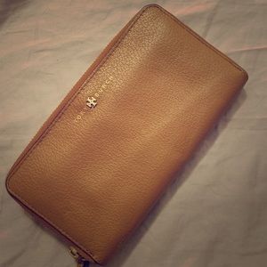 Tory Burch Wallet